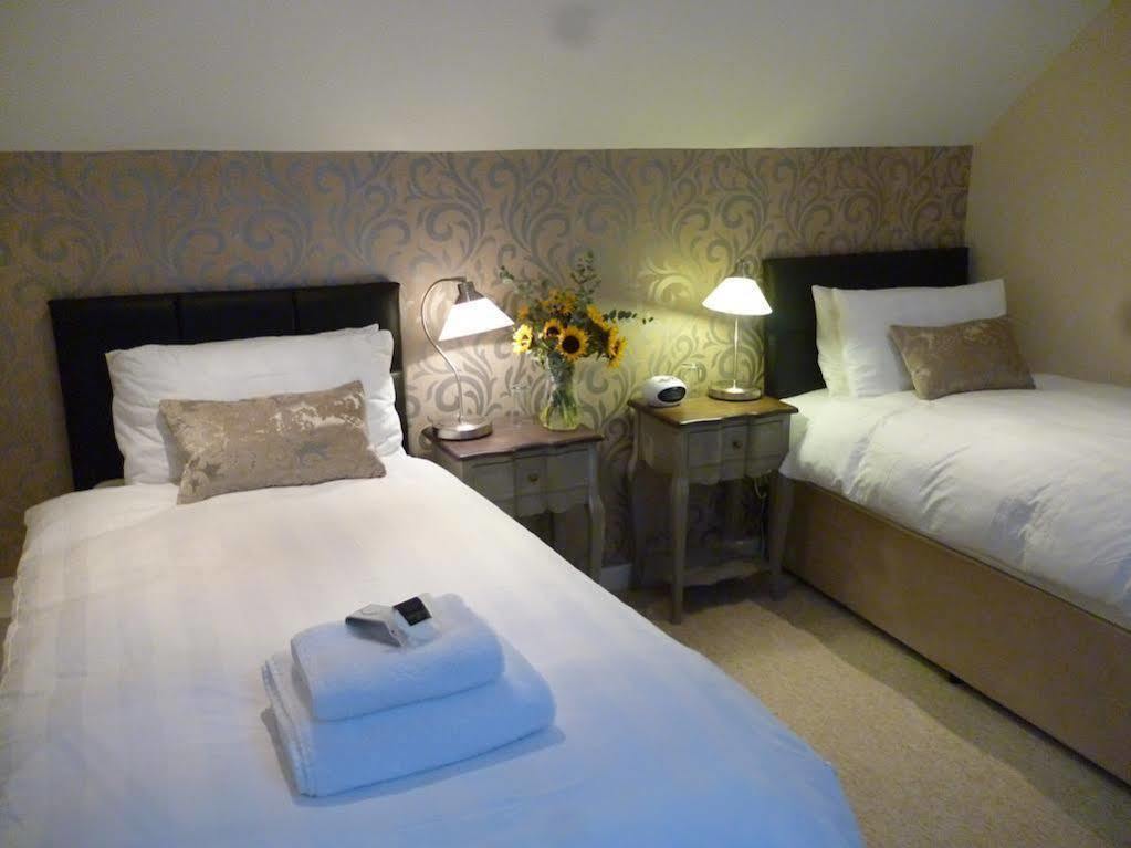 Newmoor Park Hotel ลอนเซสตัน ภายนอก รูปภาพ